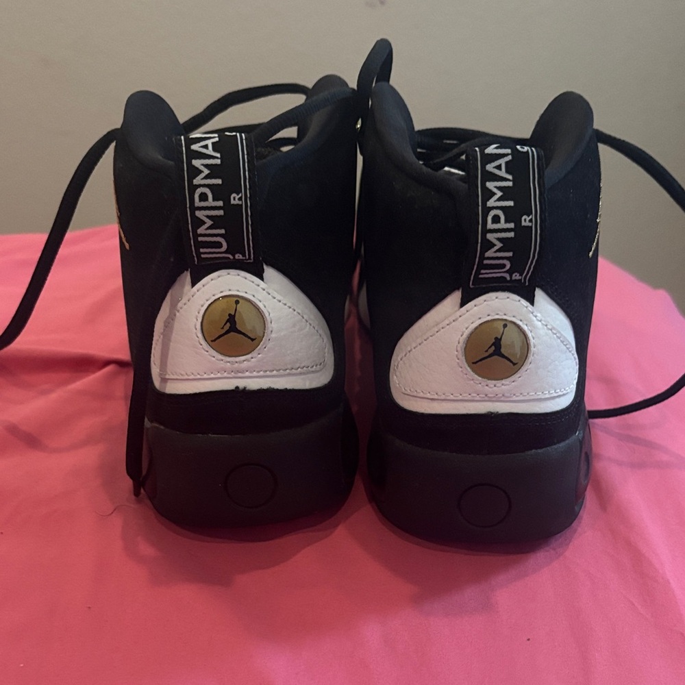 Jordan Black and White Sneakers with Gold Accents - Picture 4 of 7